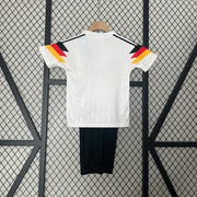 GERMANY HOME 1990 FOR KIDS