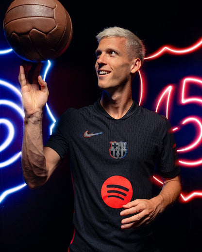 barcelona away jersey