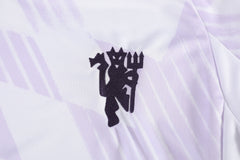 Manchester United Away 25/26 Mini Kit Kids