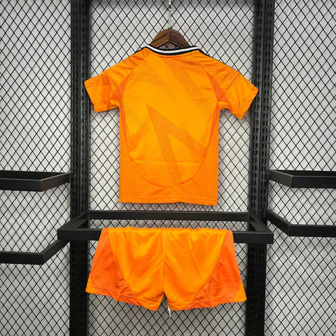 REAL MADRID AWAY 24/25 KIDS KIT